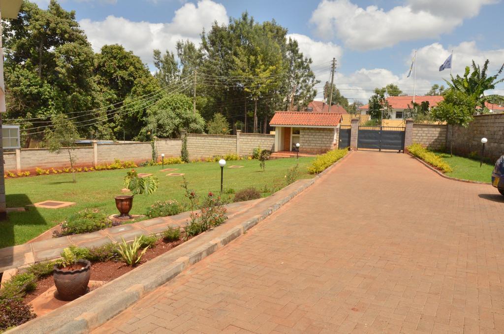 Dolfran Guest House Nairobi Bagian luar foto